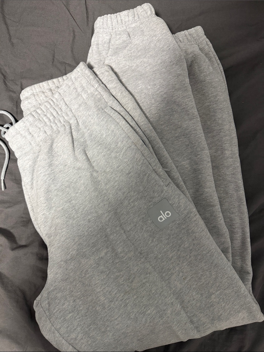Alo- renown sweatpants